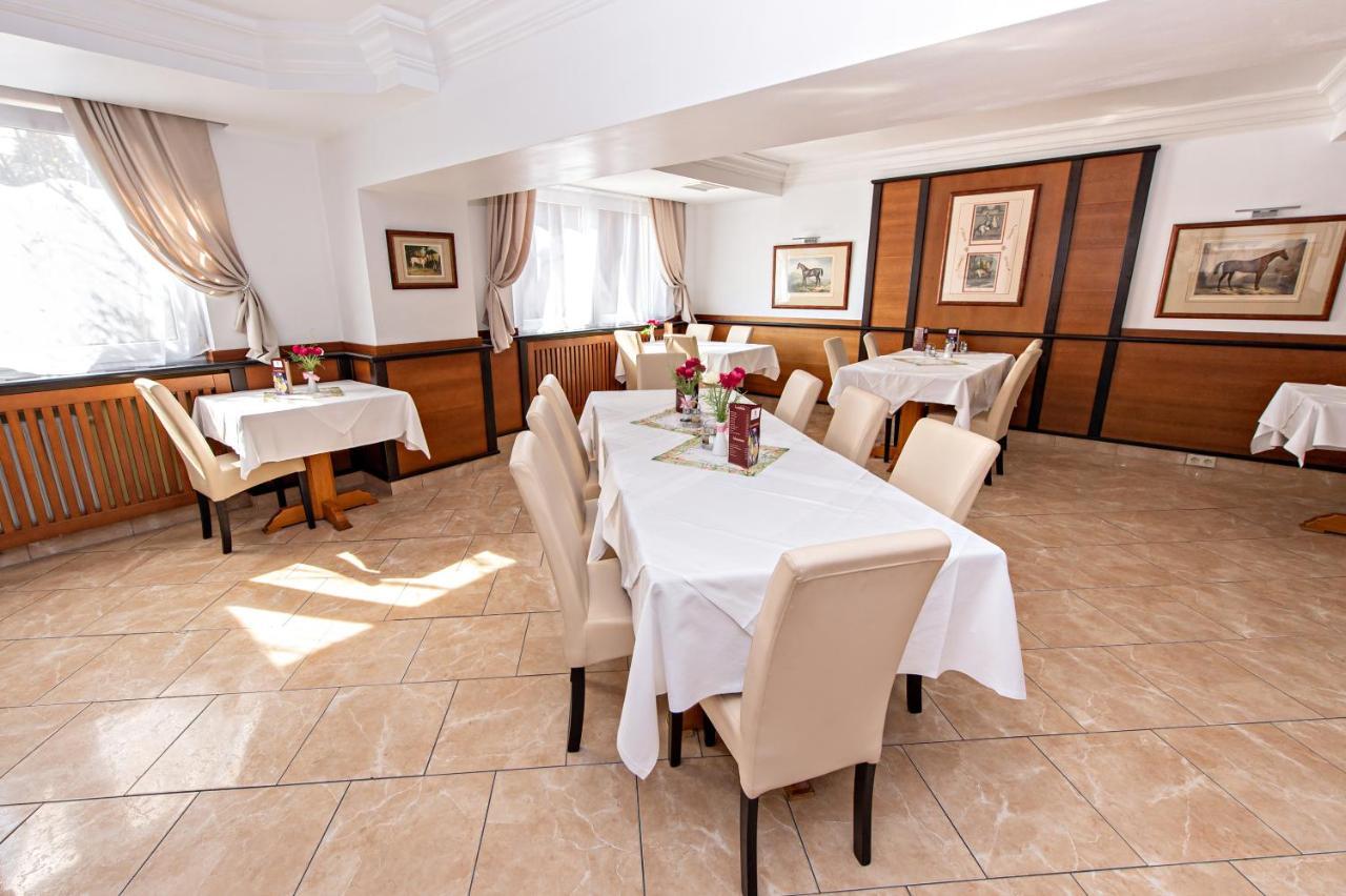 Hotel Wiental Pressbaum Екстер'єр фото