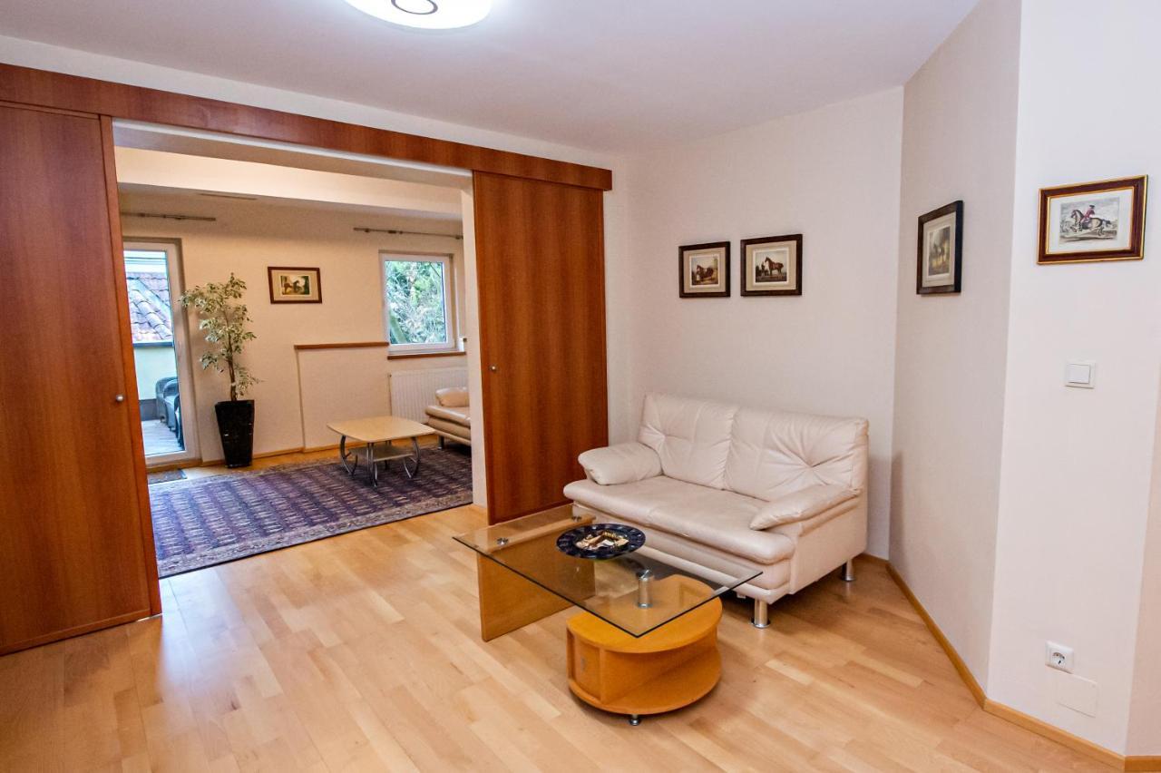 Hotel Wiental Pressbaum Екстер'єр фото