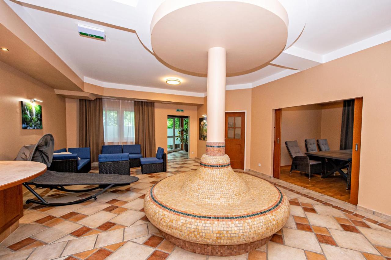 Hotel Wiental Pressbaum Екстер'єр фото